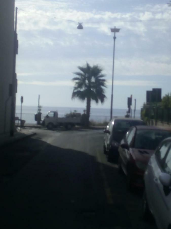 Blue Sea Aci Castello Exterior foto